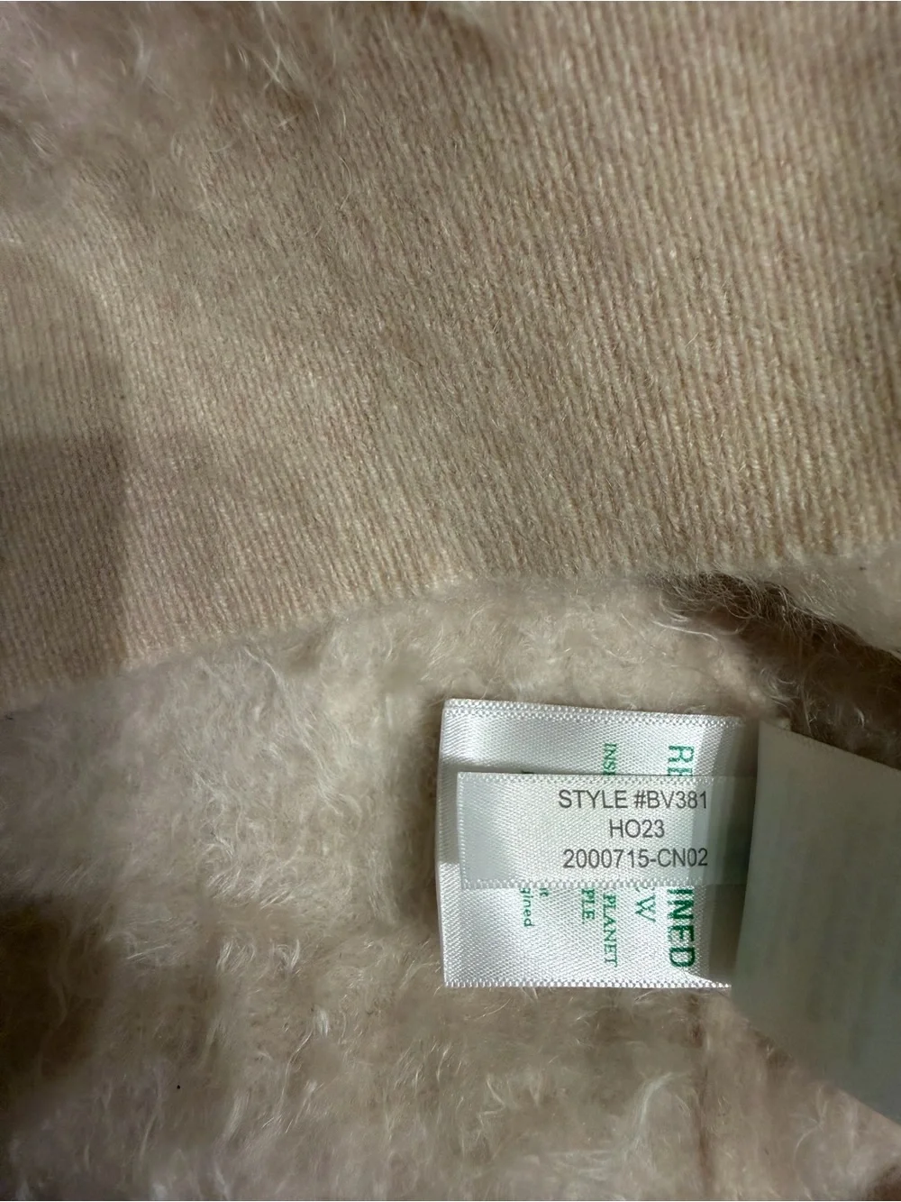 J.Crew Brushed cashmere relaxed V-neck sweater cream fits S warm quiet luxury